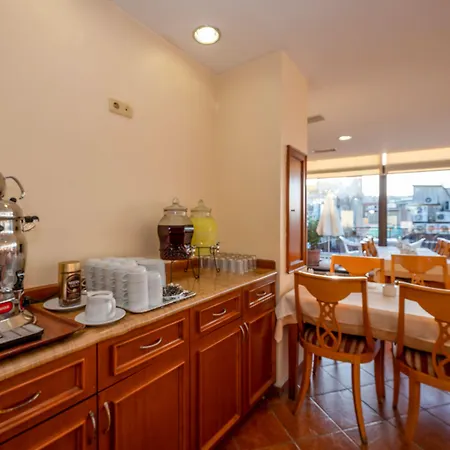 Erdal Κωνσταντινούπολη